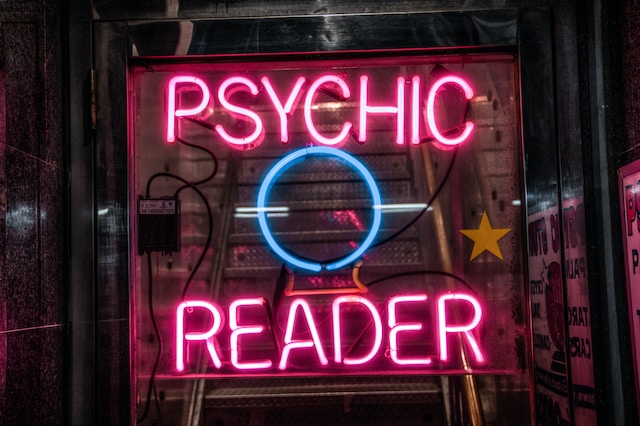 The Digital Oracle: How Technology Is Transforming Psychic Readings
