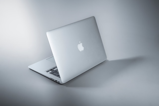 The Environmental Impact of Choosing Refurbished MacBooks