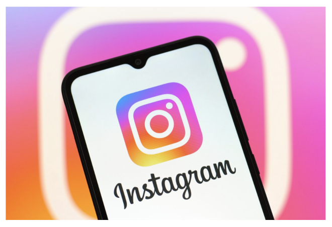 The 10 most followed Instagram accounts in the world in 2025