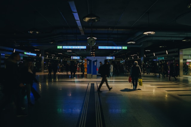 WHEN THE GRID GOES DARK: BUILDING A FORTRESS OF POWER