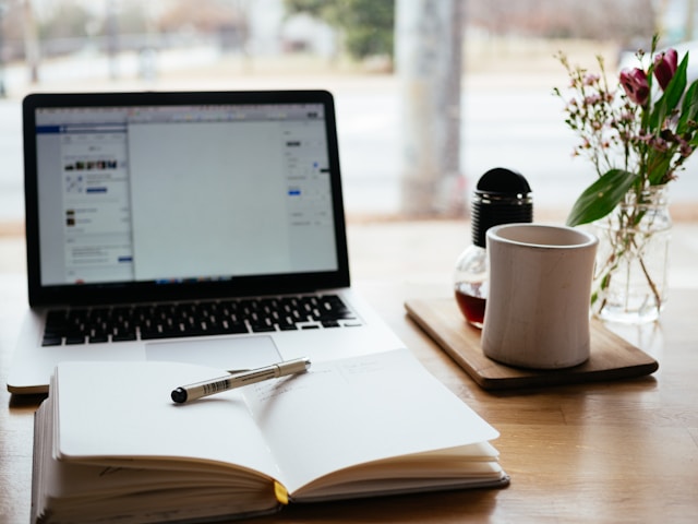 Data-Driven Content Creation: Analyzing Performance for Growth Optimization