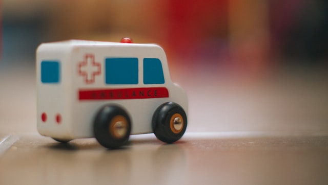 Emergency Essentials Everyone Should Keep at Home and in the Car