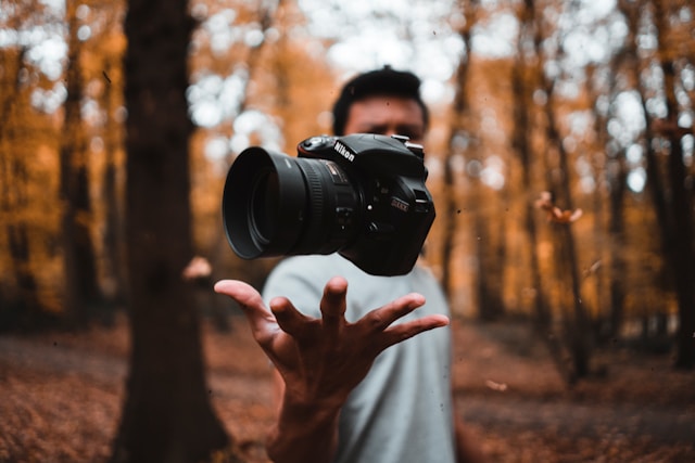 How Ad Makers Are Enhancing Photography in Advertisements