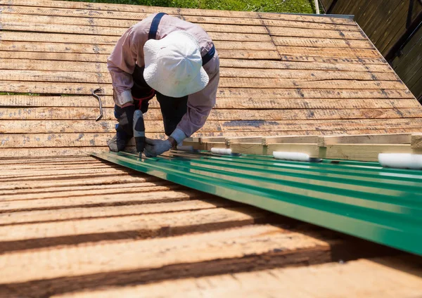 10 Expert Commercial Construction Tips for Smarter Metal Panel Projects
